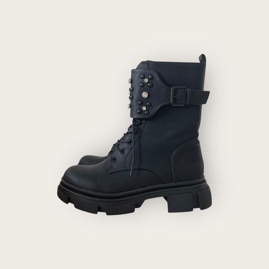 Stiefel 40 Schwarz Mit Steinchen