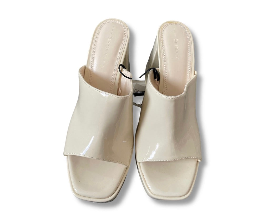 Bershka High Heels beige 39