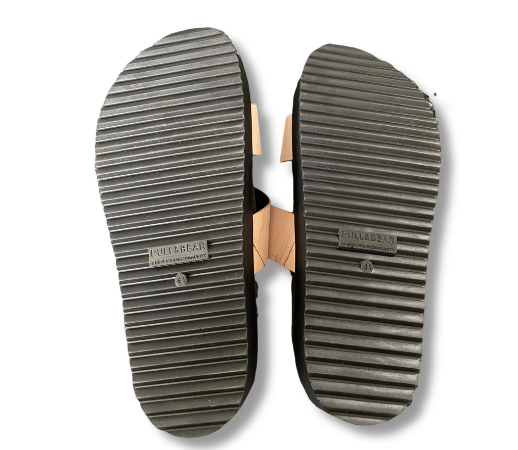 Pull & Bear Sandalen 41 rosa schwarz