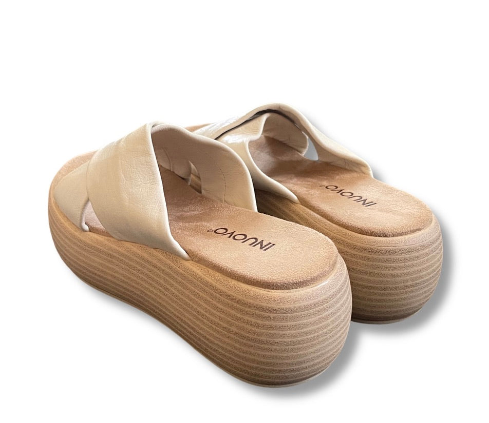 Inunovo Sandalen beige Schlappen Echtleder 38