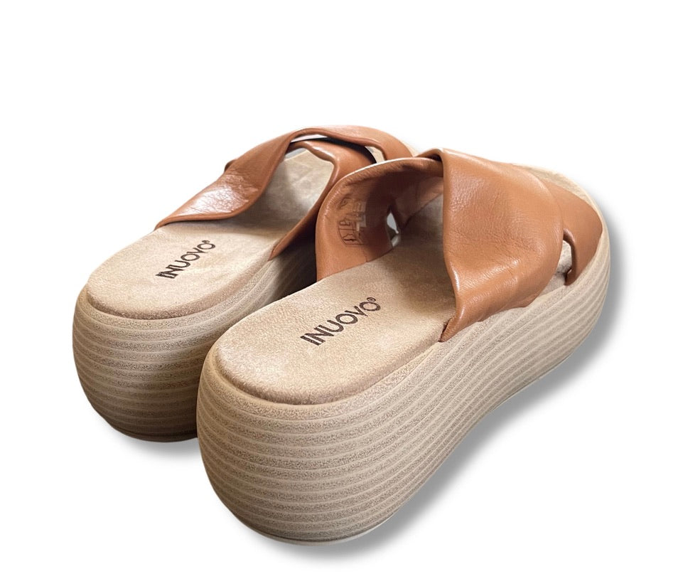 Iunovo Sandalen braun 38 Schlappen
