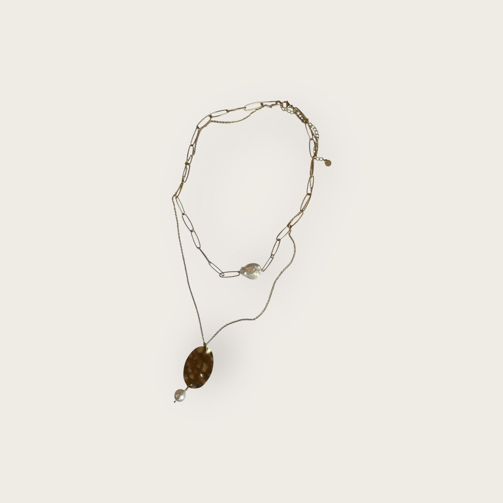 COLLECTION IRL Kette mit Perle & goldenem Anhänger